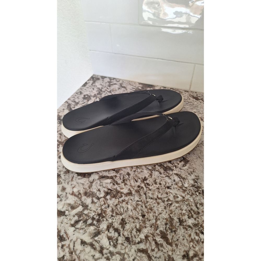 Olukai Women's Black ‎ Strappy Thong Size 10 - Picture 2 of 8